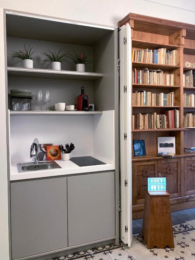Sognalibro Bed And Books Bed & Breakfast Ragusa Exterior photo